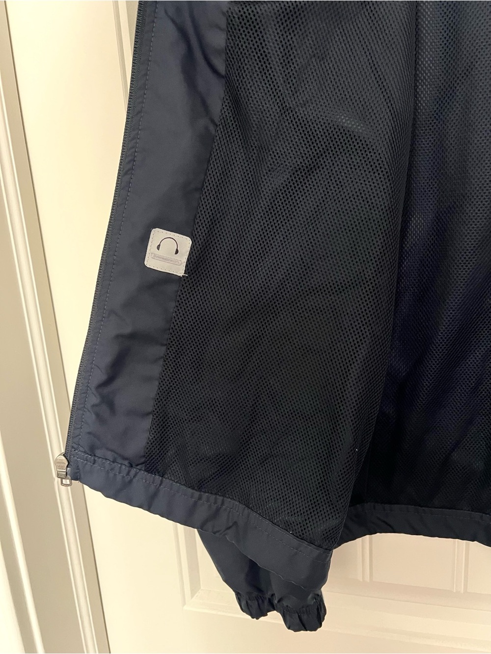 Vintage Nike Athletic Dept. Navy Full-Zip Windbreaker Jacket Size S - Picture 4 of 10